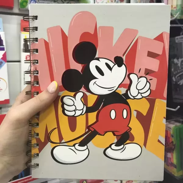 Cuaderno A5 mooving Mickey x80 hojas