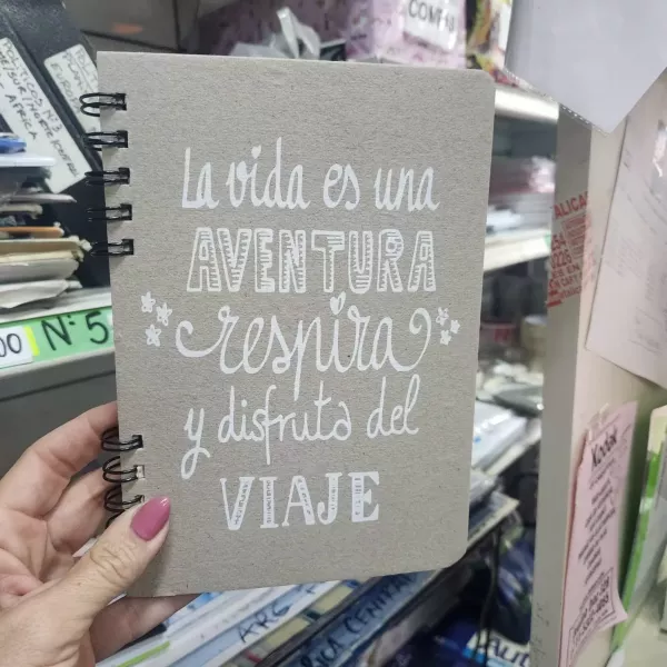 Cuaderno A5 liso Nat