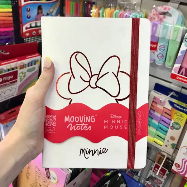 Cuaderno A5 mooving Minnie x96 hojas