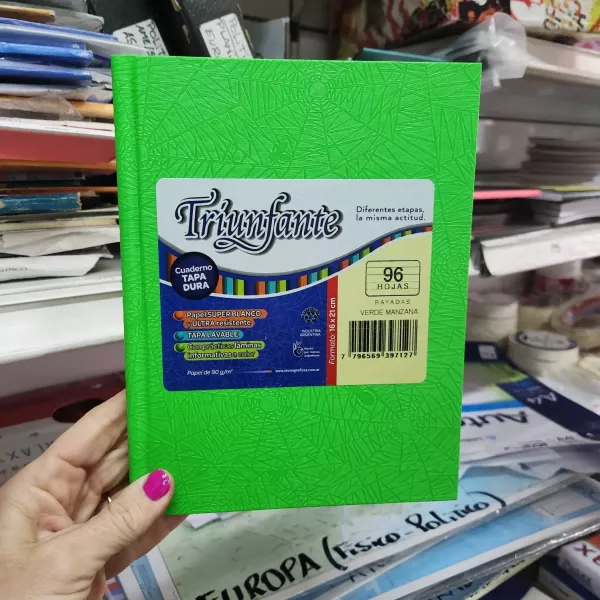 Cuaderno Escolar Triunfante Tapa dura x100 hojas Verde Manzana