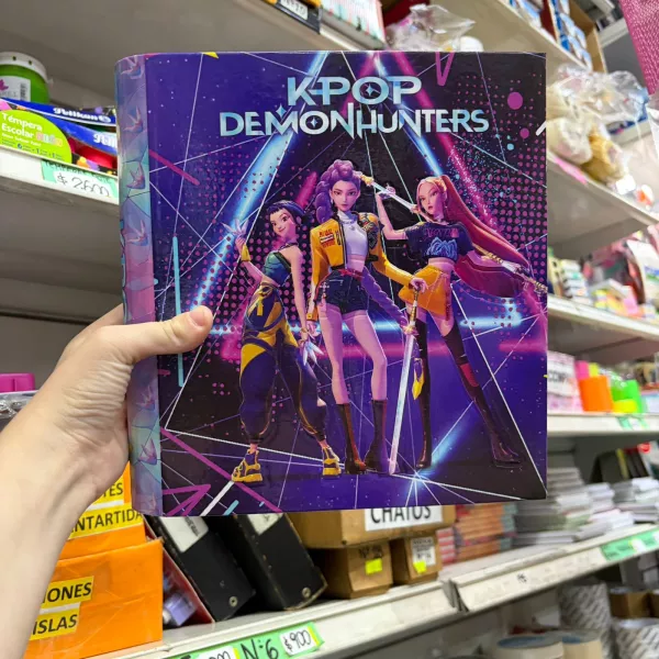 Carpeta Nro 3  Las Guerreras K-Pop