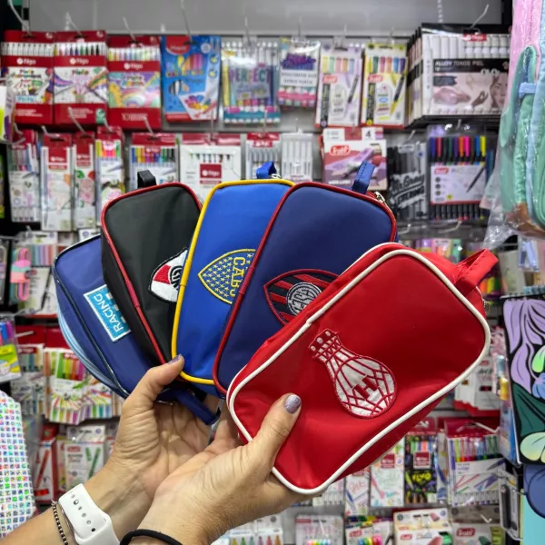 Cartucheras futbol doble cierre