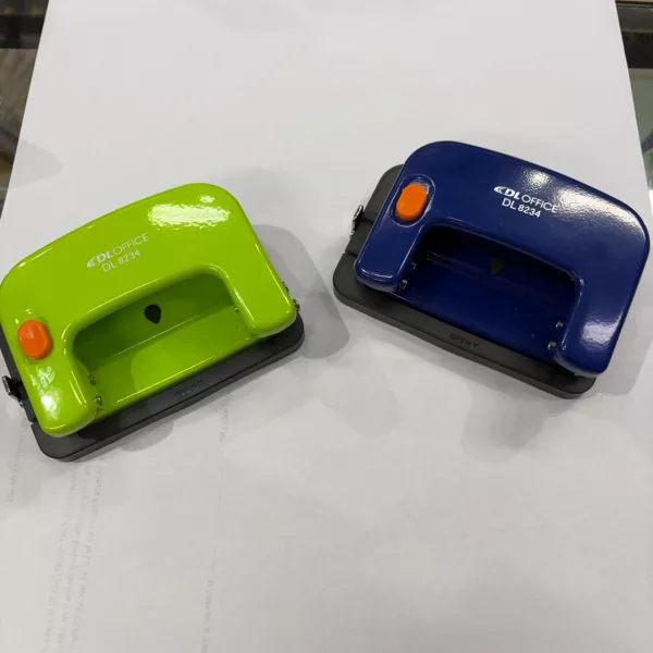 Perforadora Grande DL